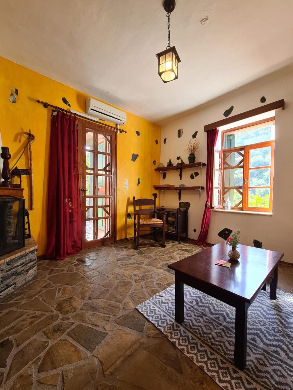 Apartment Spitia Katoi *